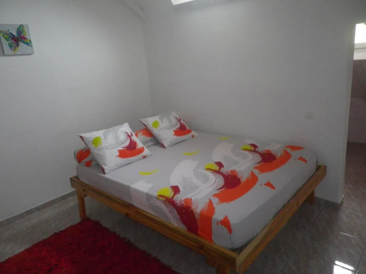 شقة Immeuble Nebot Grand-Bourg  Grand-Bourg (Marie Galante)