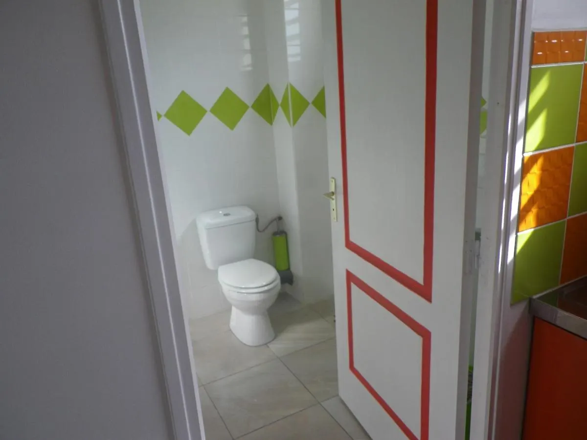 شقة Immeuble Nebot Grand-Bourg